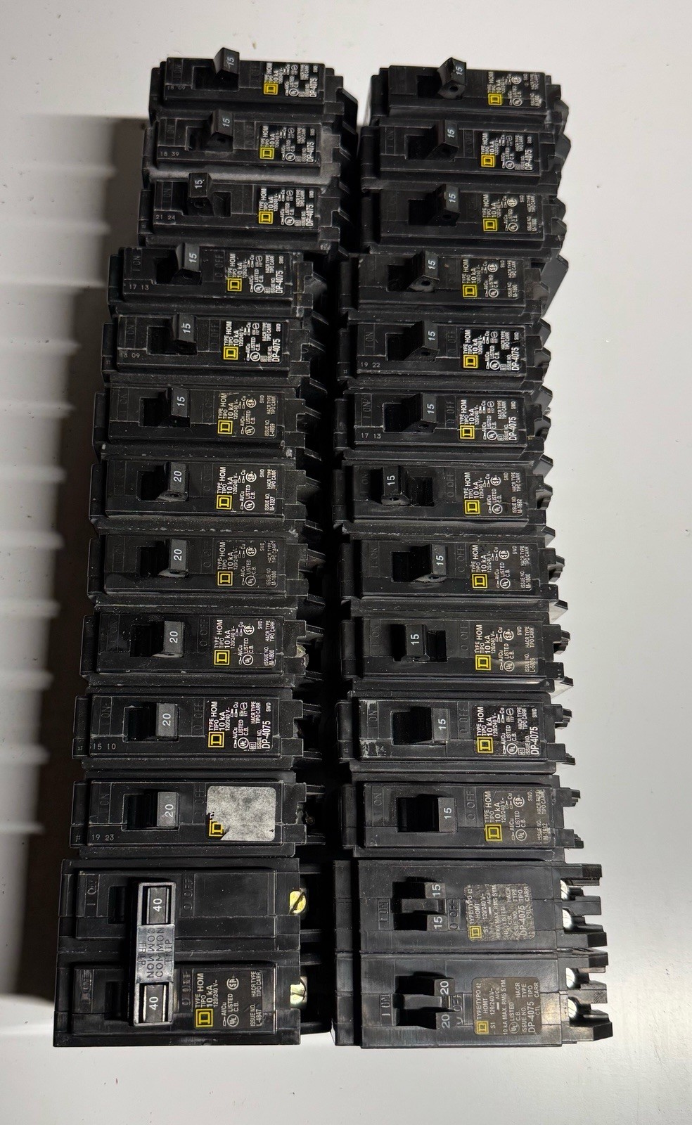 Lot Of Schneider Home Line Circuit Breakers Mixed Amps Single Double Pole Tested
