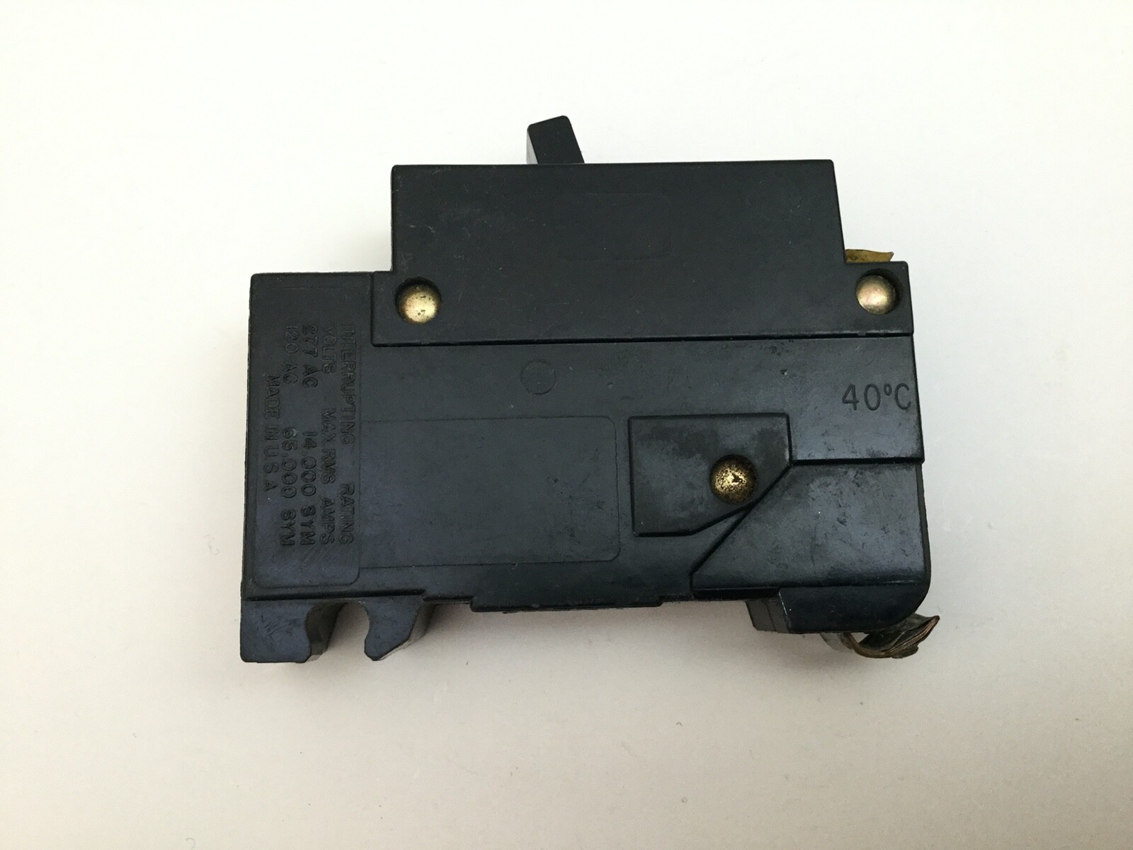 Square D EHB14020 circuit breaker 1pole 20amp 277v type EHB4