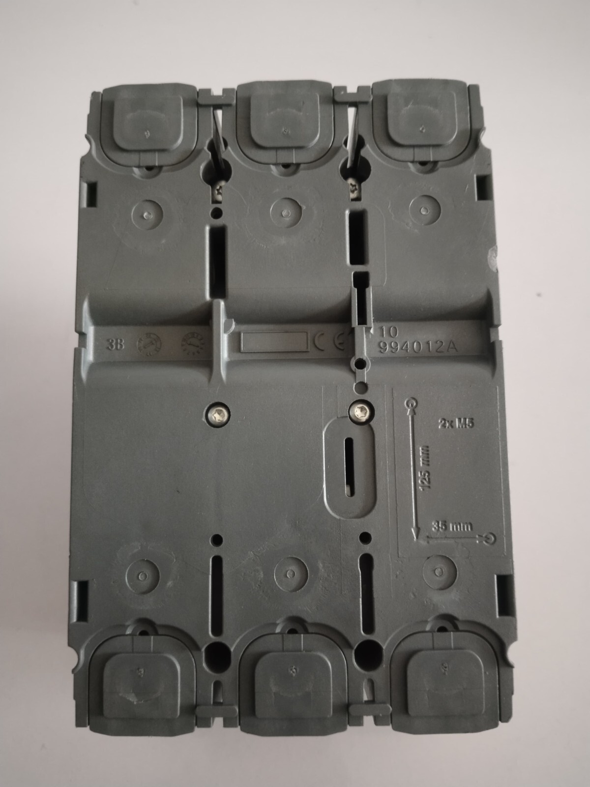 SCHNEIDER ELECTRIC CVS2250F 36KA 200A 3P CIRCUIT BREAKER FREE FAST