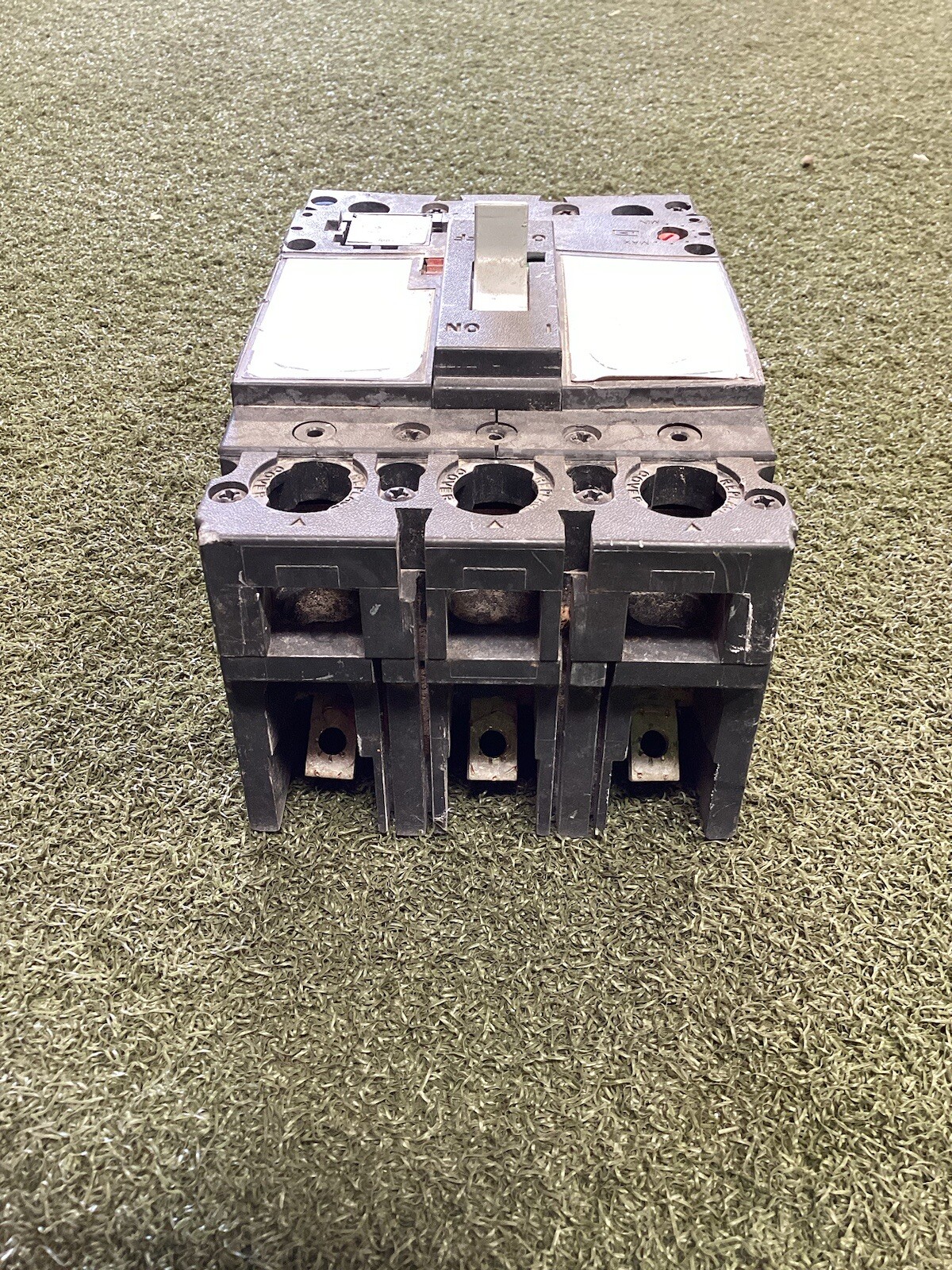 General Electric SEPA36AT0100 (3 Pole, 100 AMP) Circuit Breaker