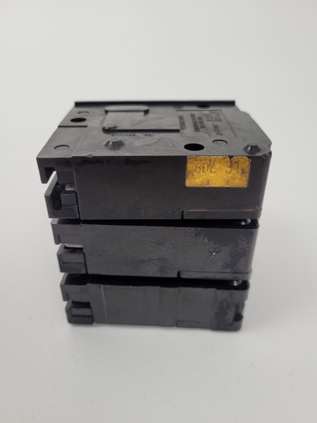 Lot of 3 – MP115 Crouse-Hinds 15 Amp 240 Volt Circuit Breakers – Next Day Option