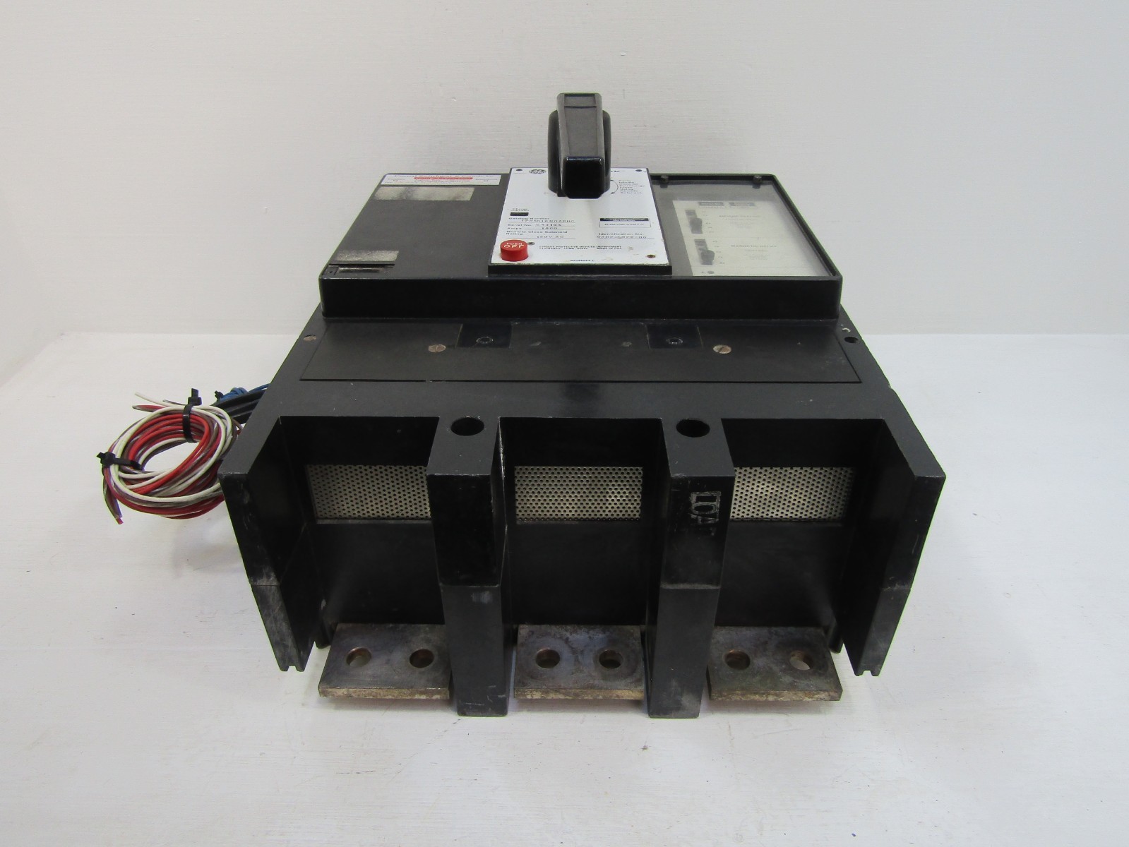 GE TPR5616NQARHC 1600 Amp 600V PowerBreak Breaker 1600A TPR5616 General Electric