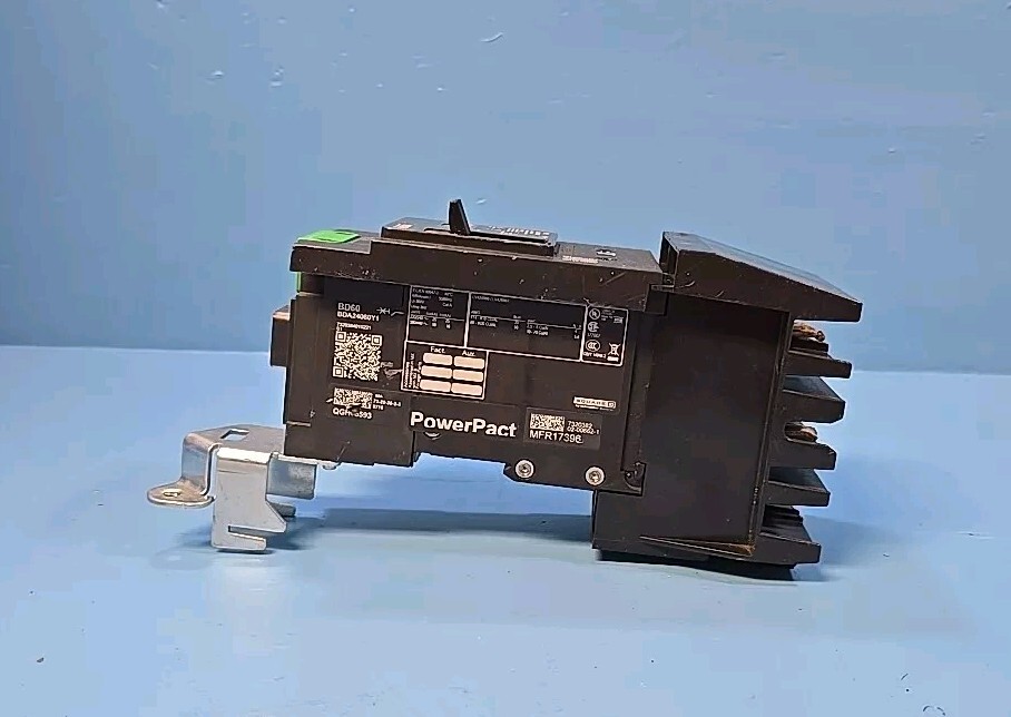 Square D BDA24060Y1 60A 240V 2Pole ILine PowerPact CIRCUIT BREAKER