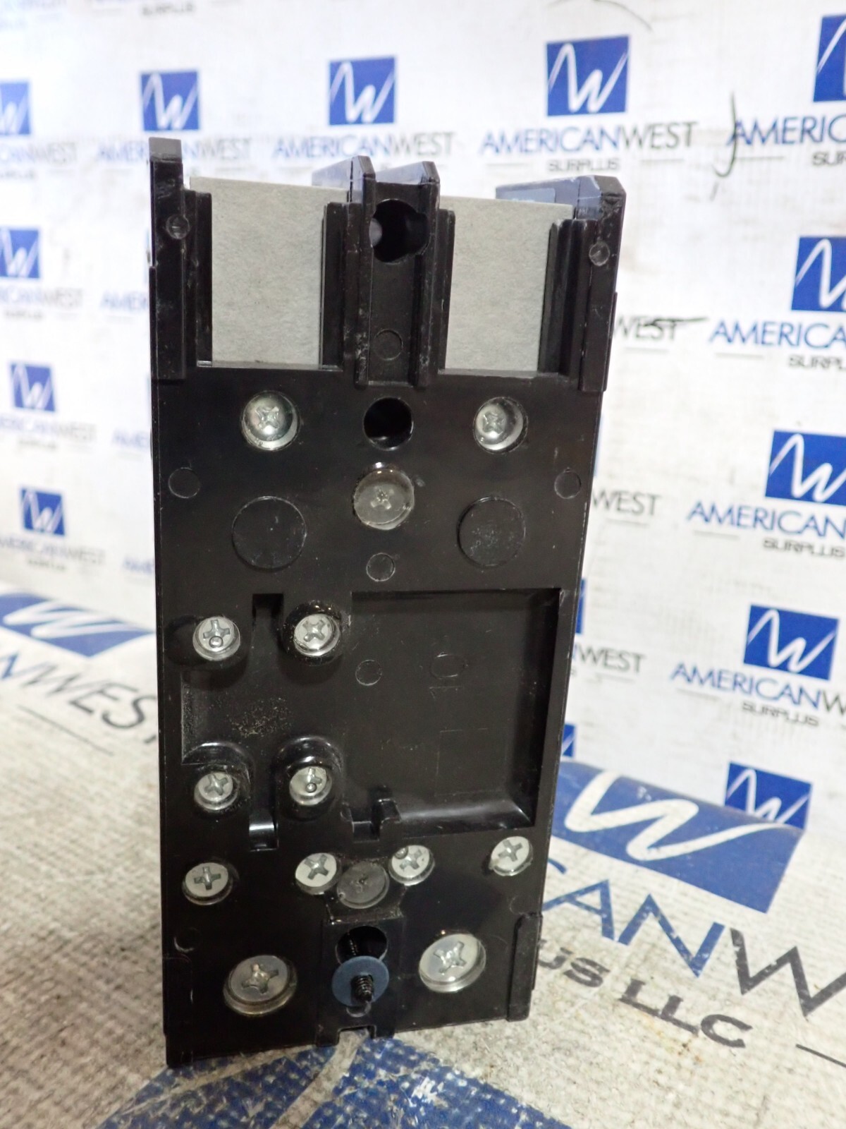 New Square D QBP22100TM 100 amp 2p Top Feed Main Breaker Powerpact 240v