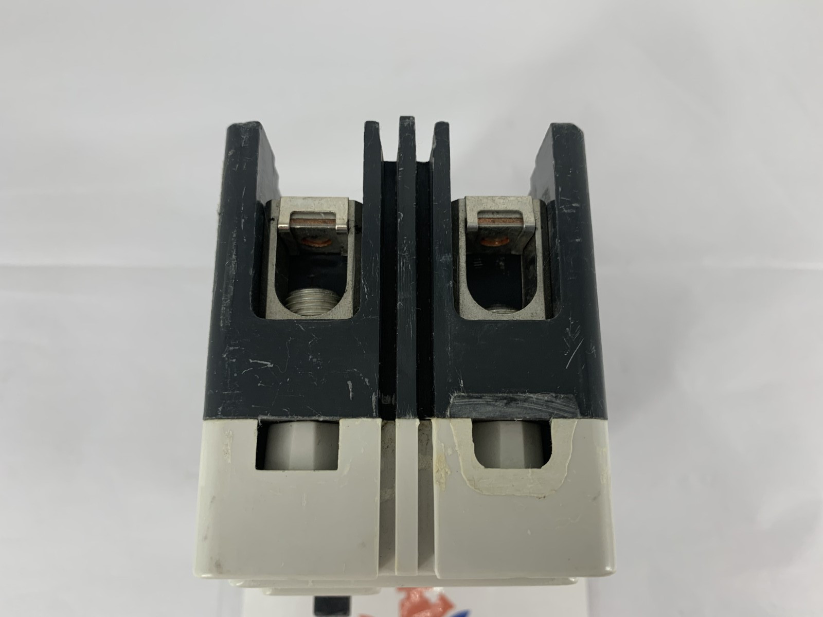 Eaton Cutler-Hammer ED2125 125A 2P 240VAC Molded Case Circuit Breaker Series C