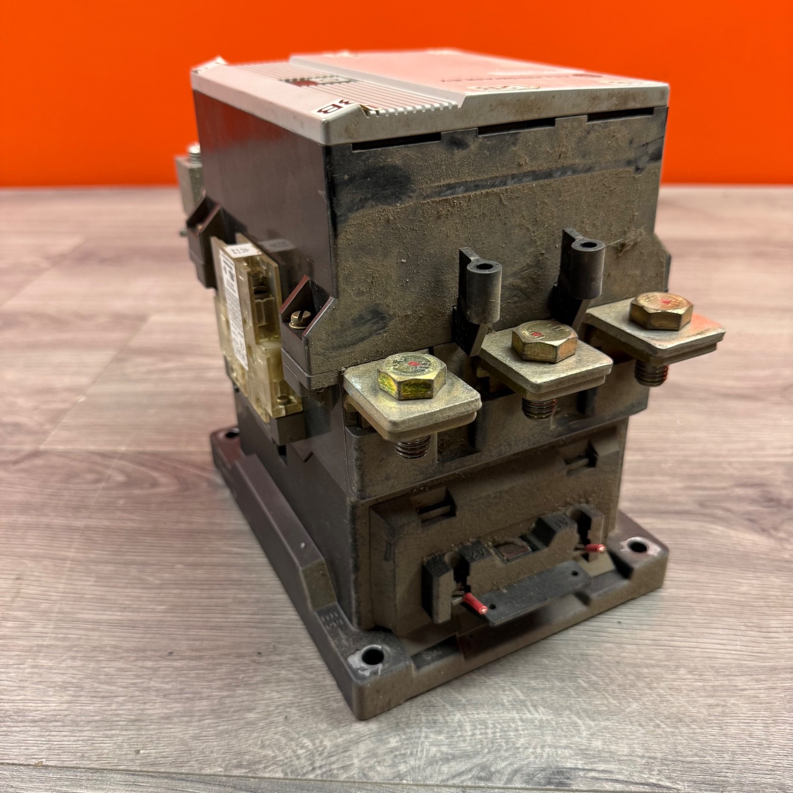 Allen-Bradley 100-B250N*3 Series B Contactor Circuit Breaker B250 250HP
