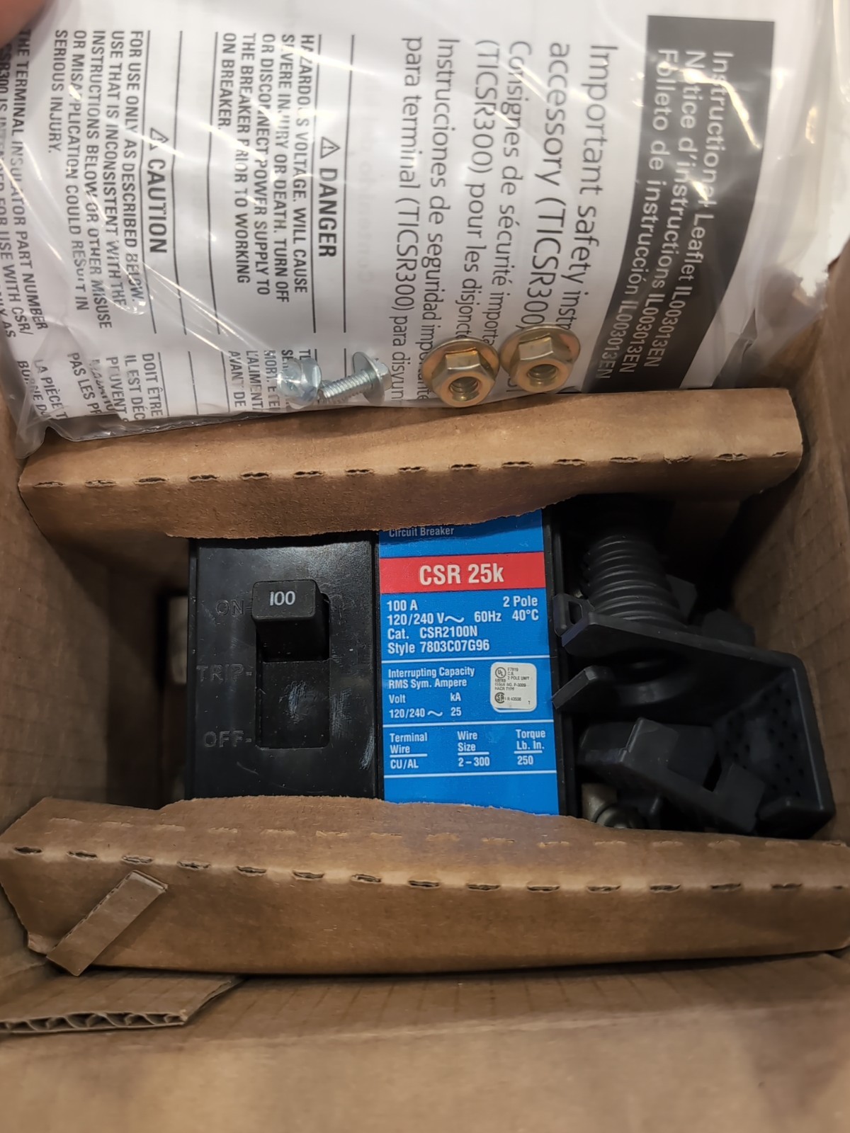 Eaton CSR2100 Type CSR 2-Pole 100A 120/240 VAC Molded Case Circuit Breaker