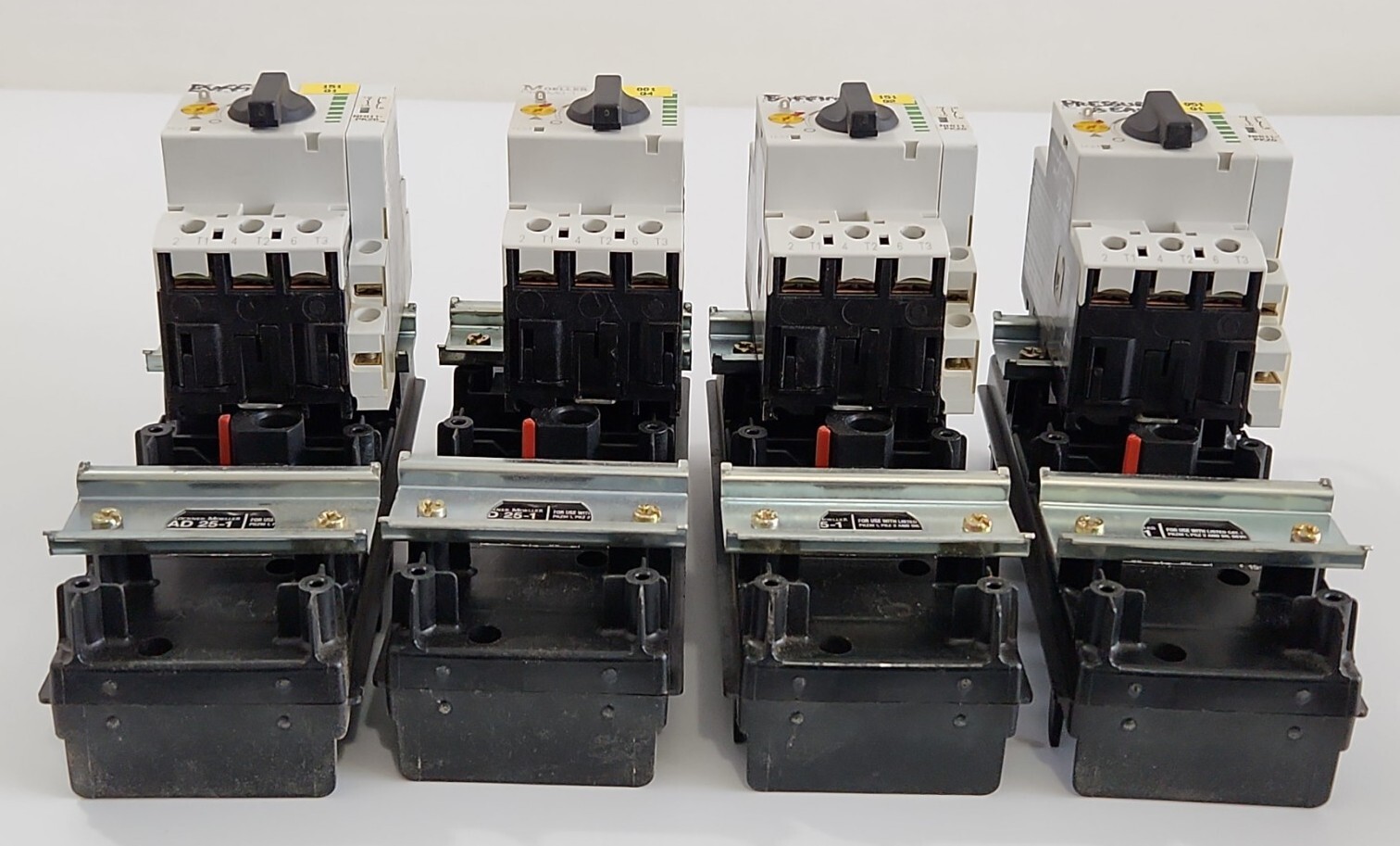 *LOT OF 4* Moeller PKZM0-1 [3] w/ Auxiliary Contact Block NHI11-PKZ0 + Warranty!