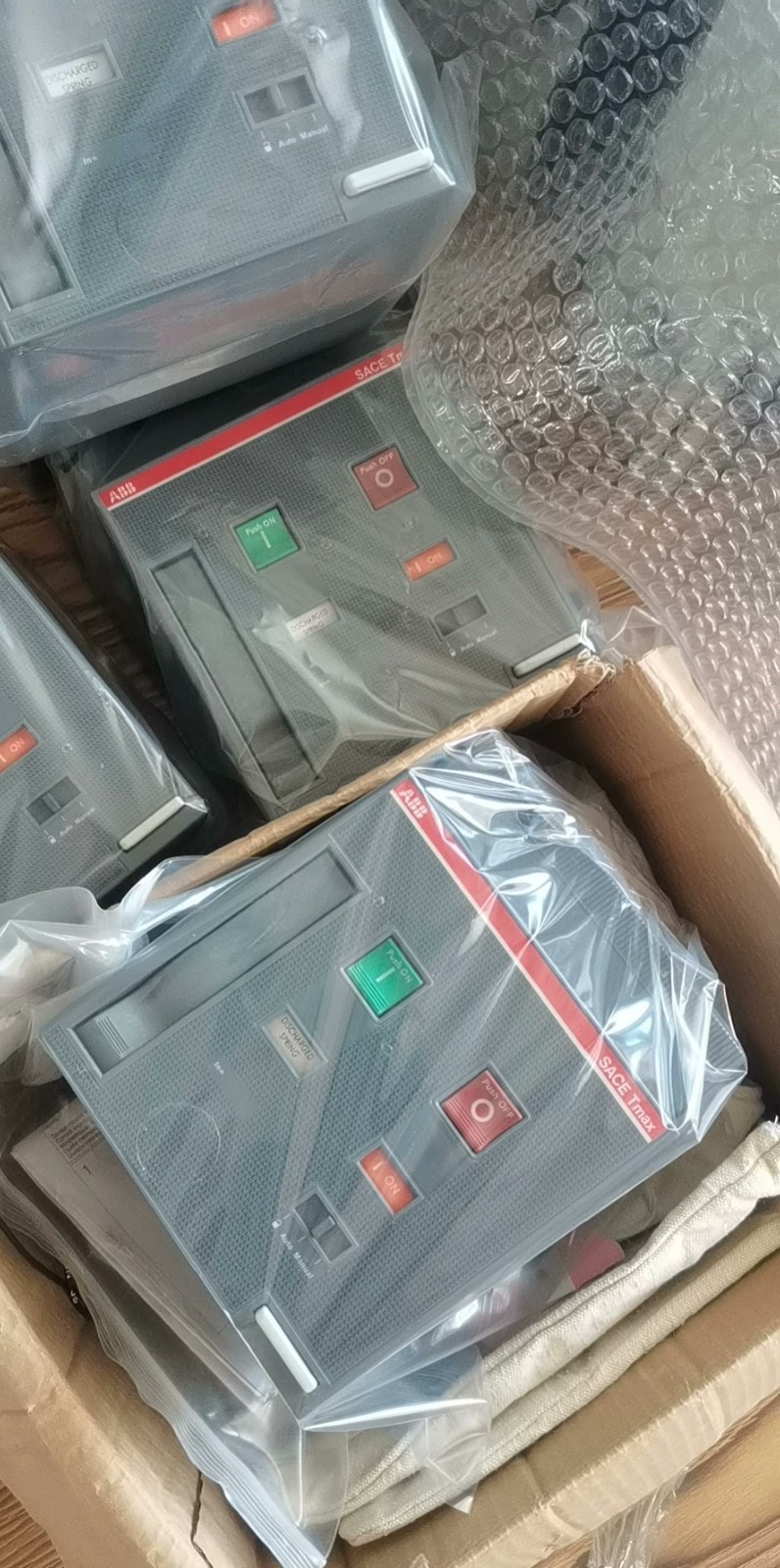 ABB T6H 630 TMA 630-6300 3p F F+MOE T6 220 250 Vac/dc 1SDA060206R1 1SDA060398R1