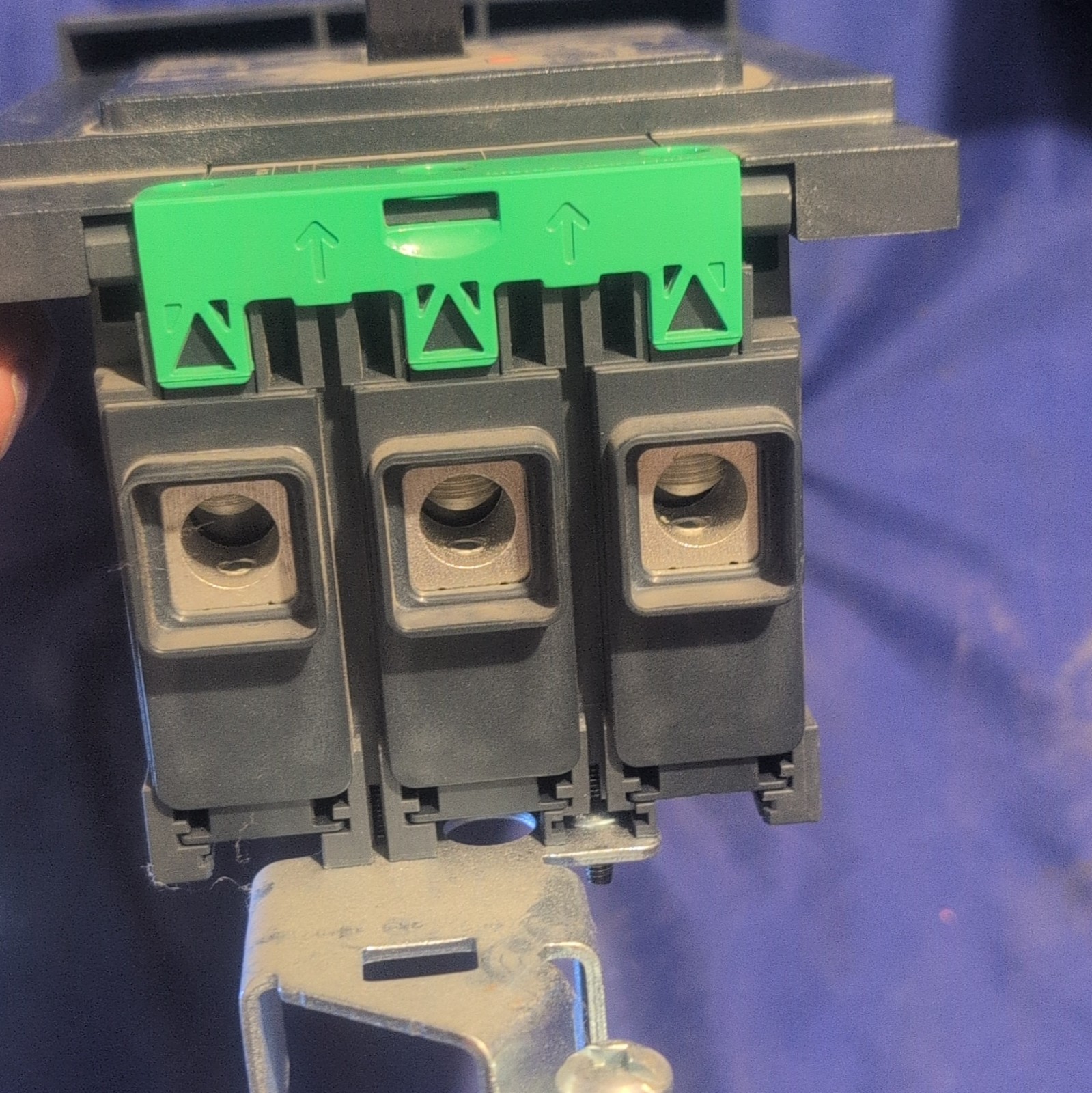 Square D PowerPact BG15 BGA36015 Circuit Breaker 15A 600VAC 3-Pole AC