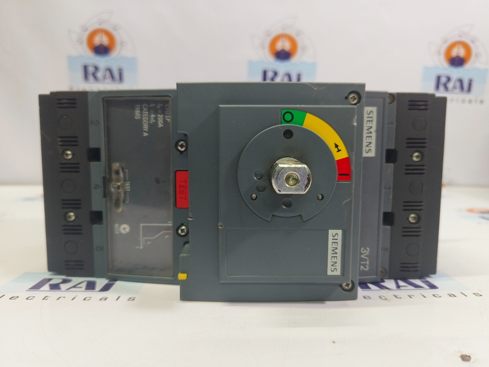 SIEMENS 3VT2 circuit breaker 3VT2 200 Amps, Icu=36kA, 415V AC 3-pole