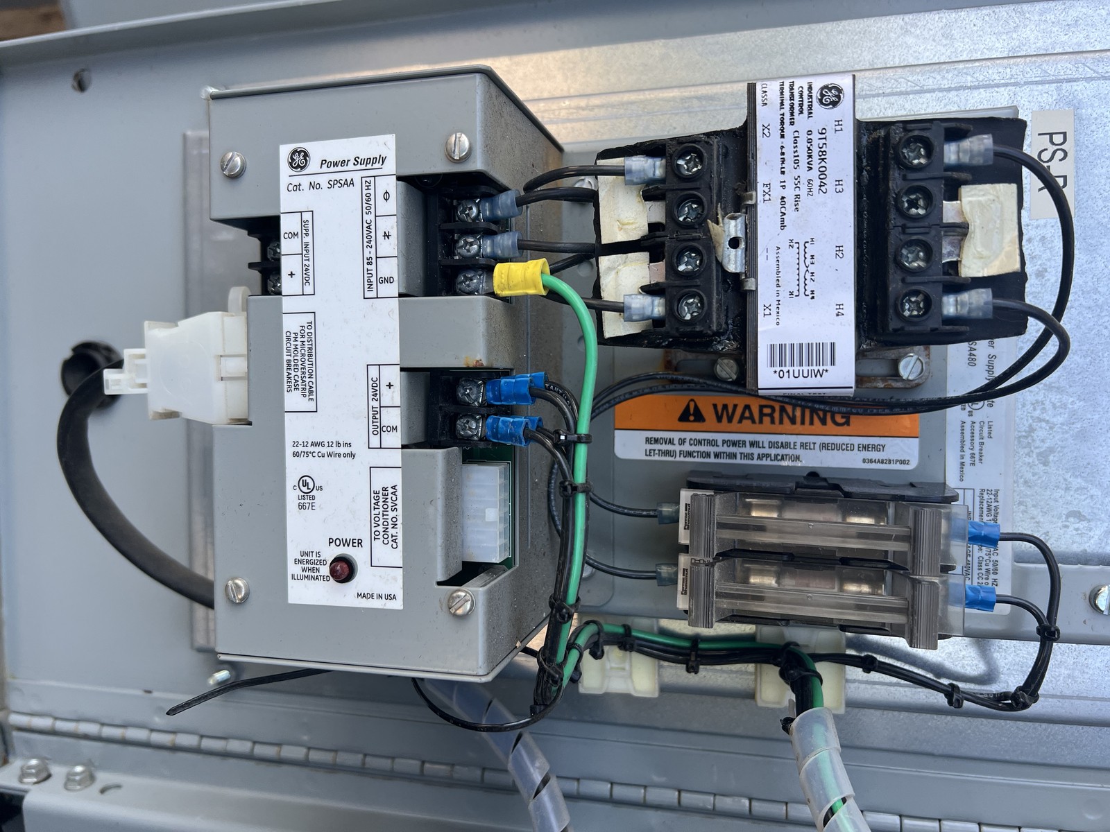 1200 amp commercial metering switchboard main 4000a bus rated indoor