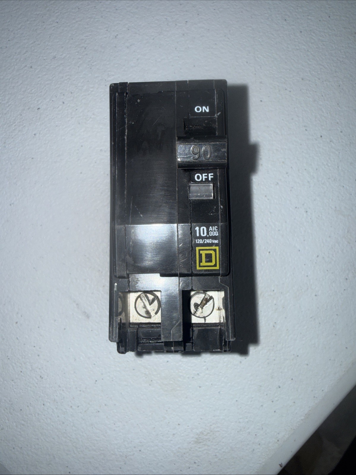 Square D Type QO290. 90AMP 2 Pole 120/240VAC
