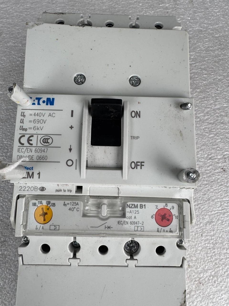 Eaton NZM B1 (look at pictures!!)