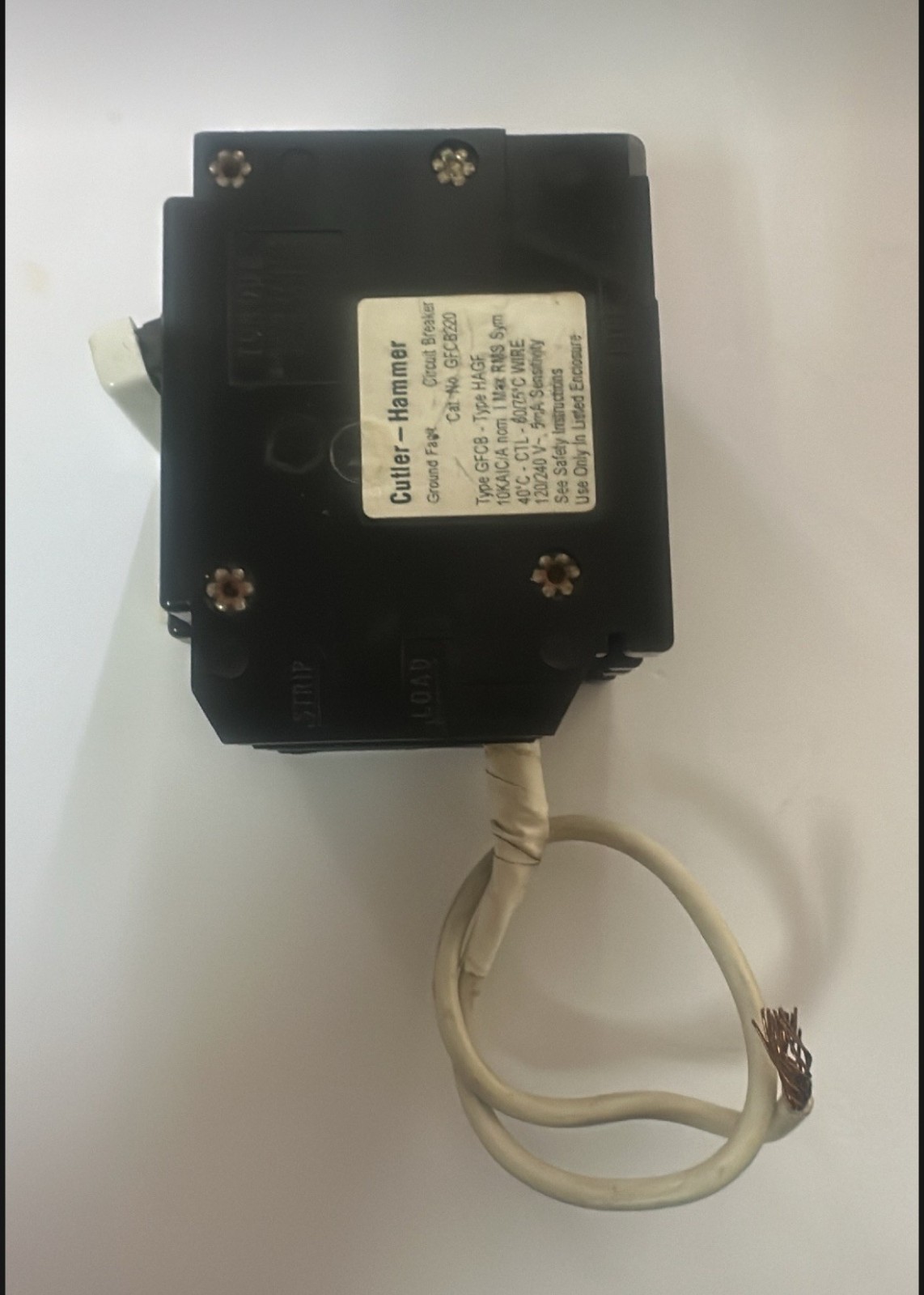 Eaton GFTCB220 Circuit Breaker with Ground Fault Protection – Black
