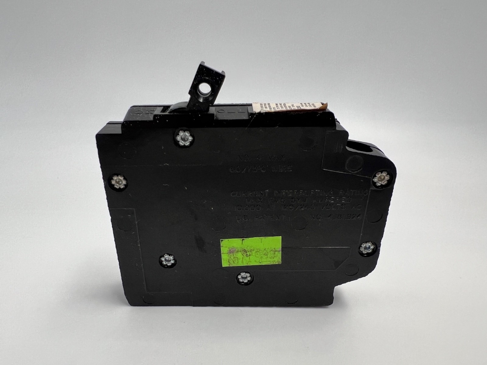 Crouse-Hinds MH115R 15Amp 120v Circuit Breaker Right Hook
