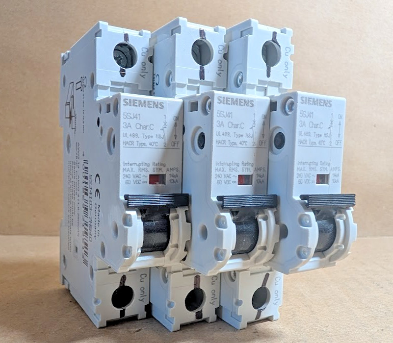 Siemens 5SJ4103-7HG40 Miniature Circuit Breaker, 3Amp, 1P, C Trip (New)