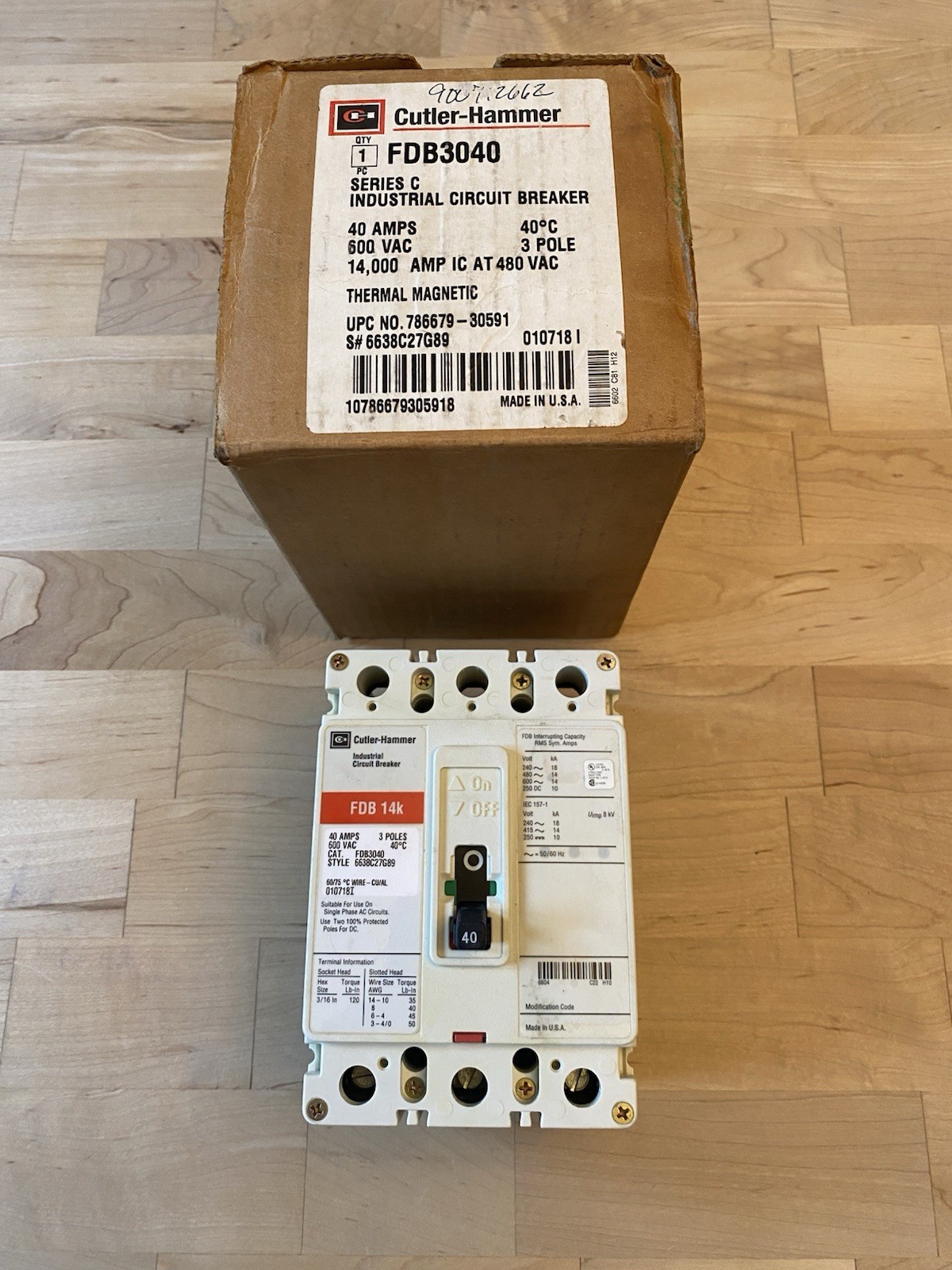 Cutler-Hammer FDB3040 Circuit Breaker 3 Pole 40 Amp 240-600VAC