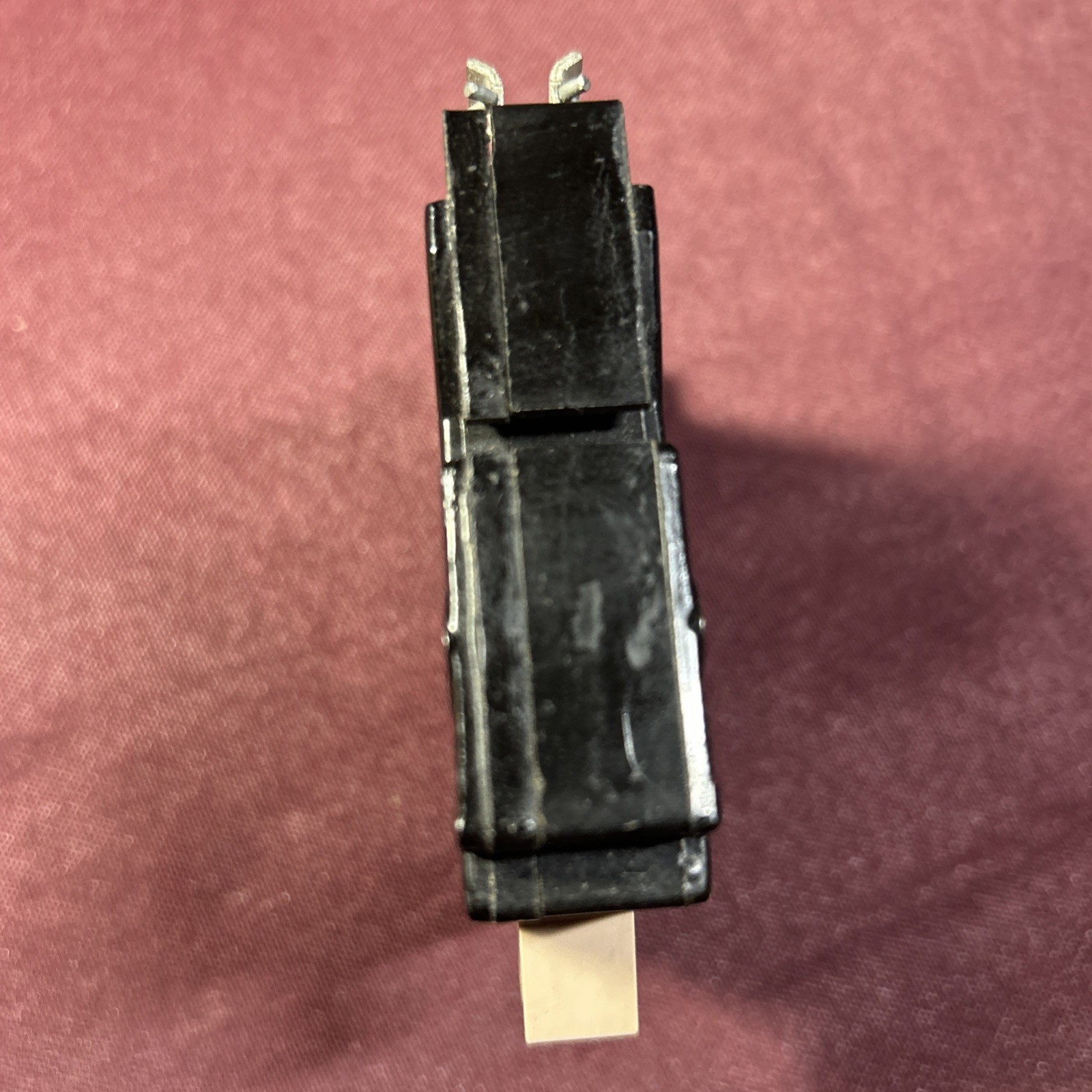 Cutler-Hammer CH120 20 Amp Eaton CH circuit breakers Black