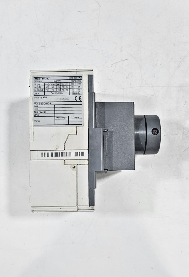 ABB SACE TMAX T3N 250 CIRCUIT BREAKER 250A 3POLE 25KA 690V