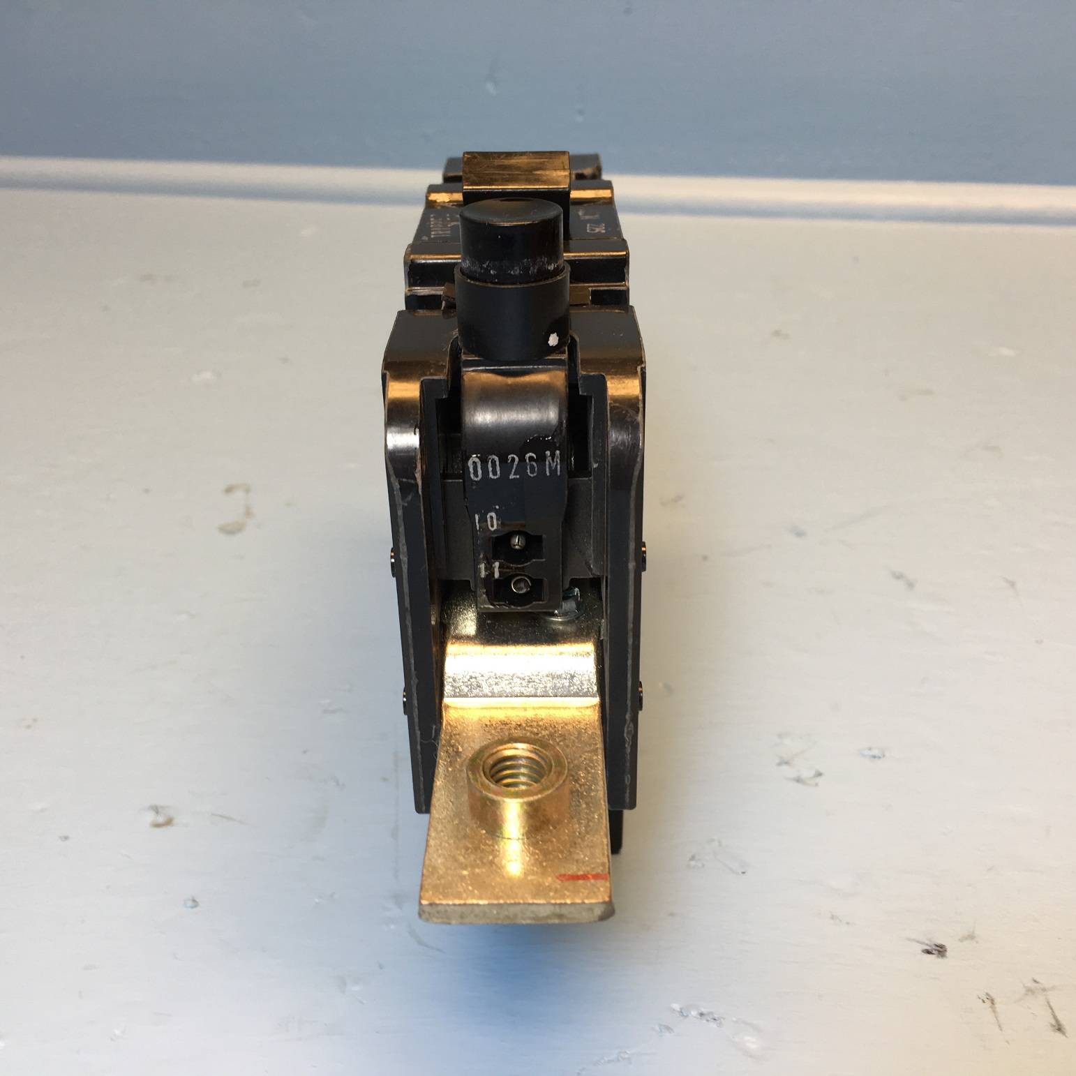 Eaton Heinemann GJ1P-Z6-7 225A Circuit Breaker w/ Shunt 65V 1P 403362072 225 Amp