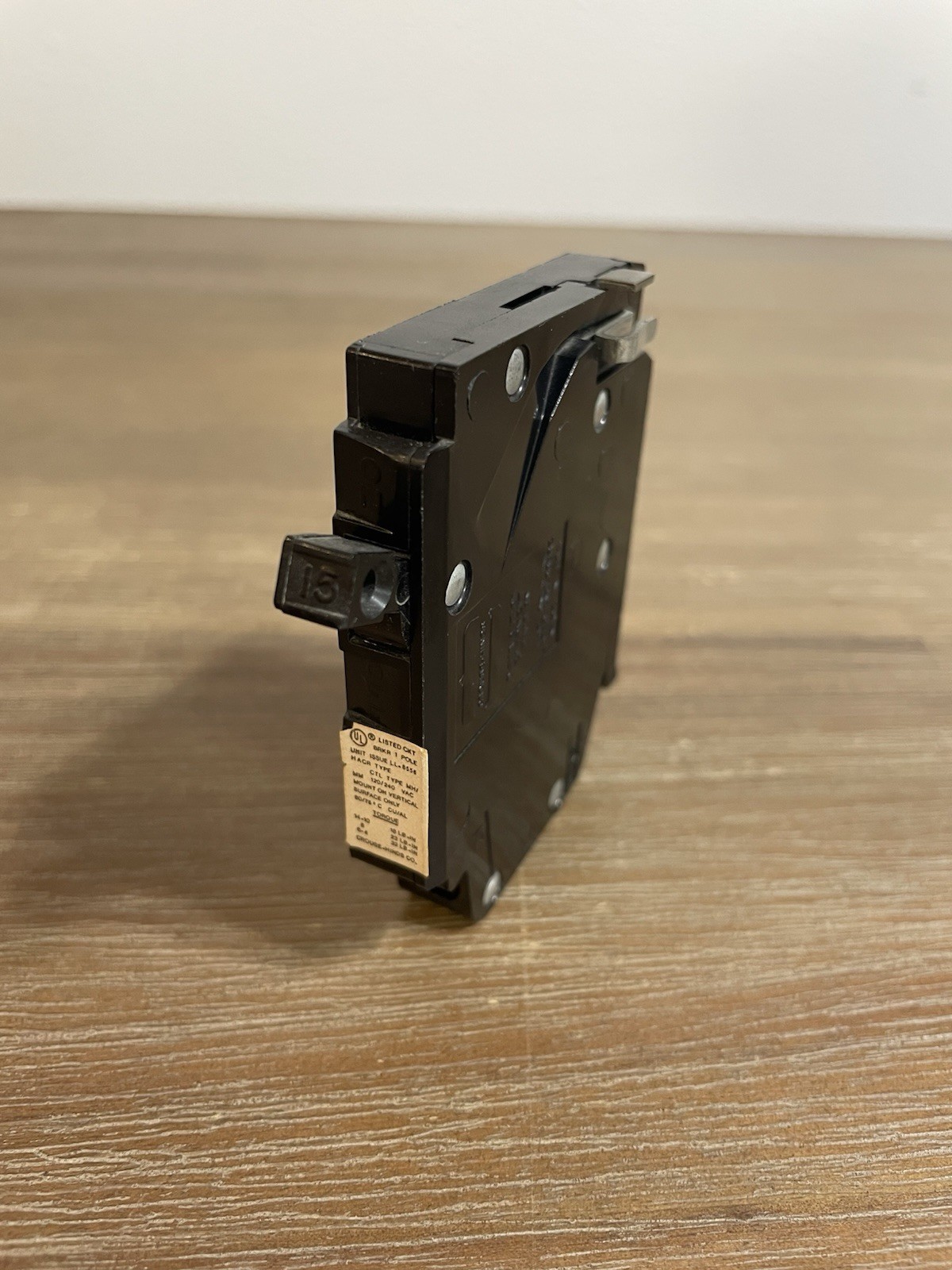 Crouse-Hinds MH115R 15Amp 120v Circuit Breaker Right Hook brand new Crouse-Hind