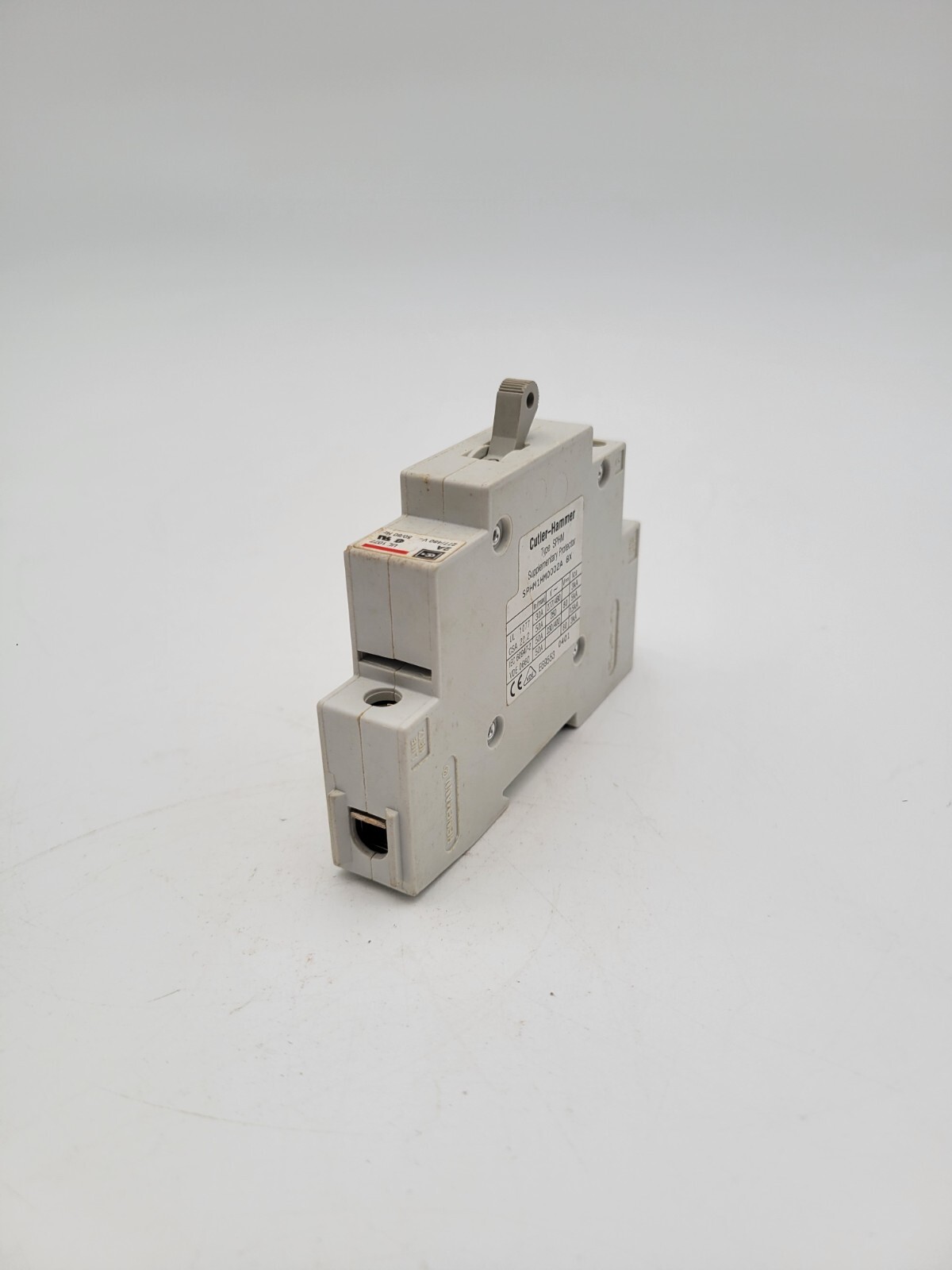 Cutler-Hammer SPHM1HM0002A Circuit Breaker 2 Amp 480 VAC 1 Pole DIN Rail Mount
