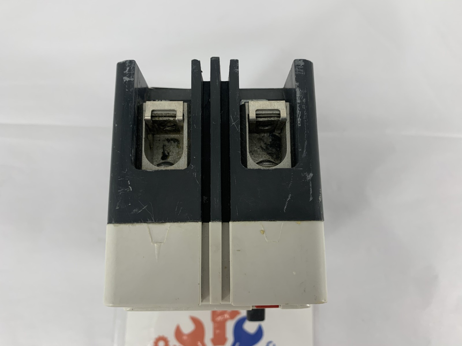 Eaton Cutler-Hammer ED2125 125A 2P 240VAC Molded Case Circuit Breaker Series C