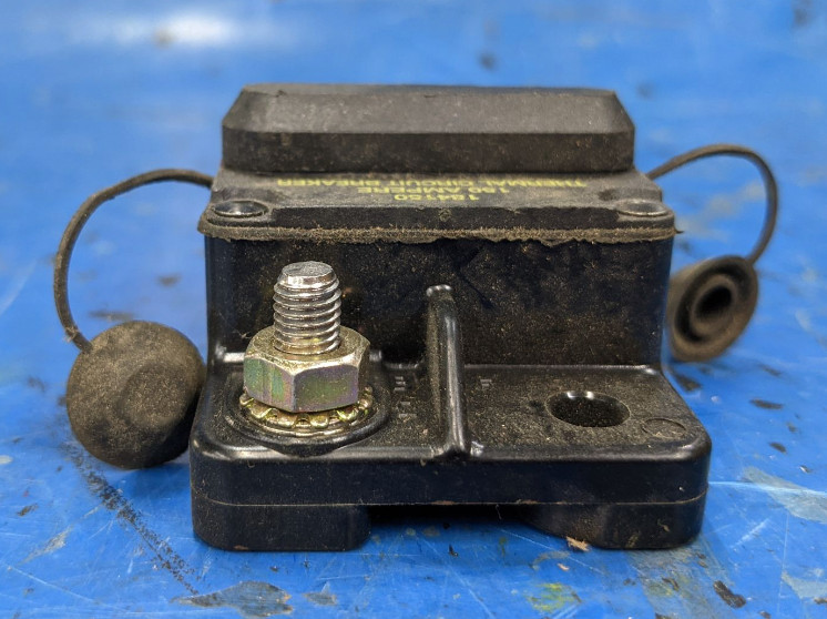 HI AMP Eaton Bussmann 150 A Amp Waterproof Manual Reset 184150 Circuit Breaker