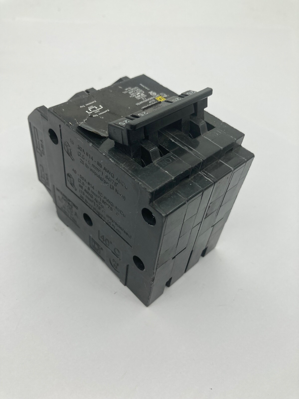 HOMT225225 Homeline Quad Two 2 Pole 25 Amp 120 240V HOMT Plug In Breaker CHIPPED
