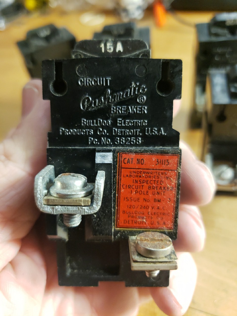 Bulldog Pushmatic Breaker Lot Of 6. 3-20 Amp Single Pole, 3-15 Amp Single Pole