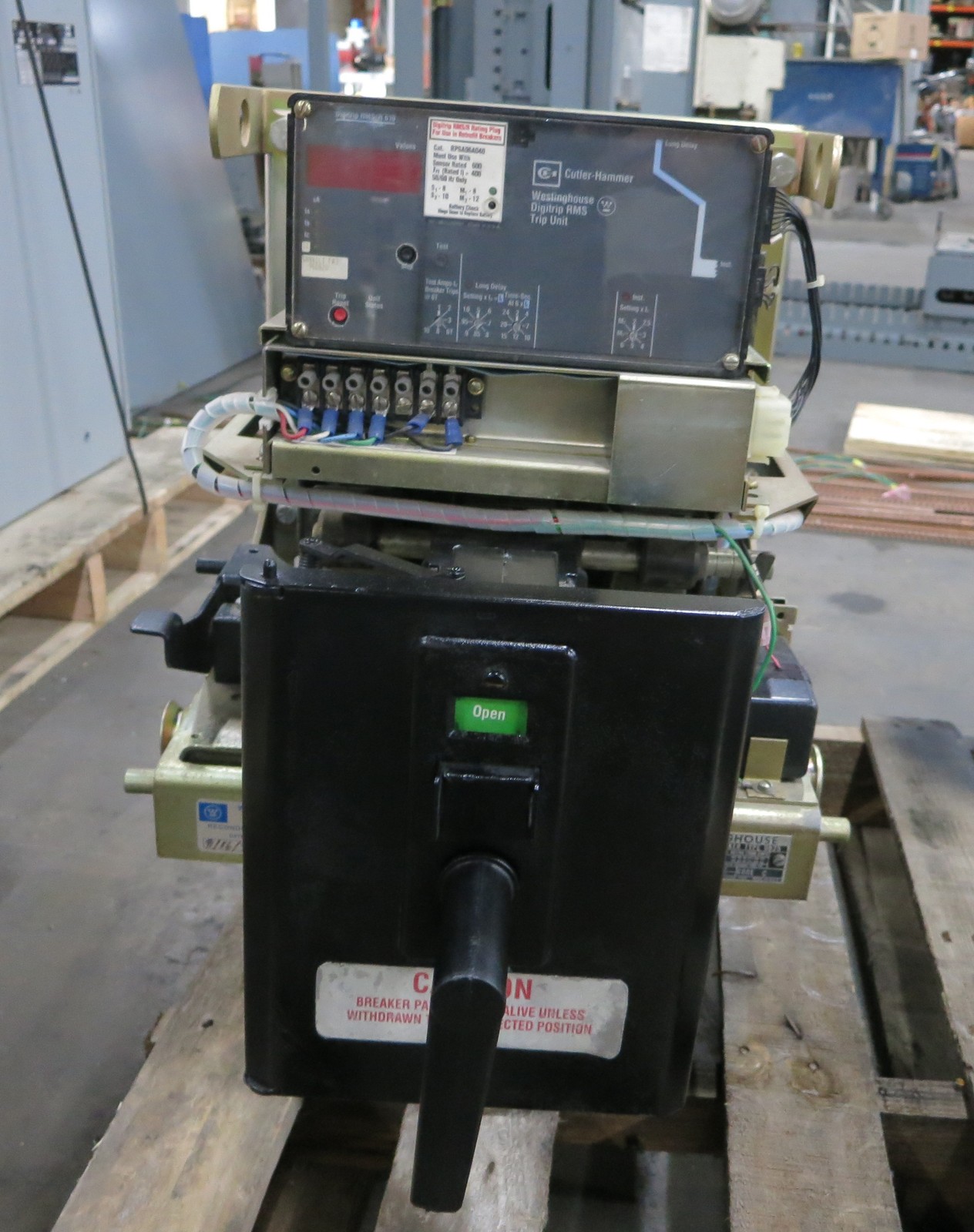 Westinghouse DB25 600/400A Air Circuit Breaker SRH61LI RMS Trip Unit 400 Amp LI