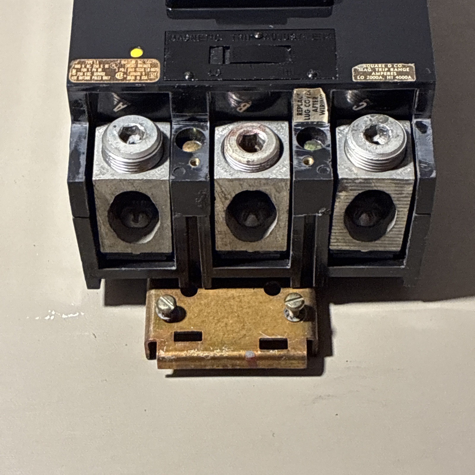 Square D LA36400 3 Pole 400 Amp 600 Vac I-Line Circuit Breaker