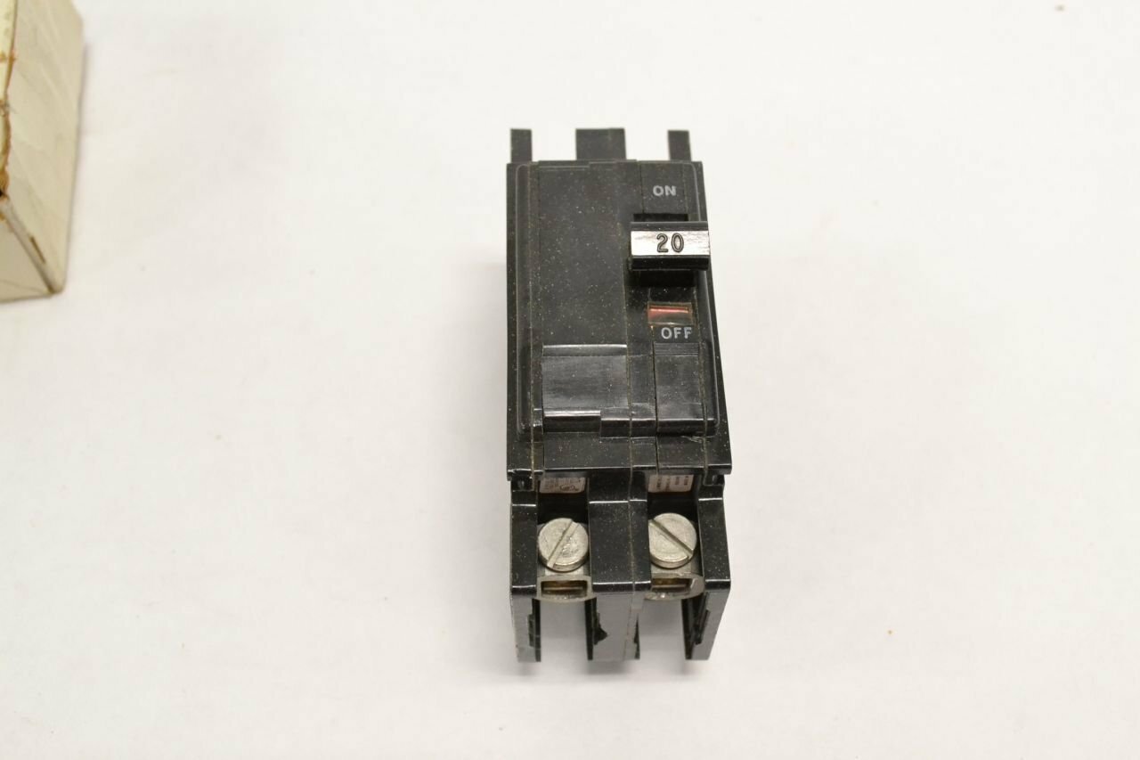 SQUARE D BY SCHNEIDER ELECTRIC QOU220 CIRCUIT BREAKER, THERMAL MAG, 2P, 20A